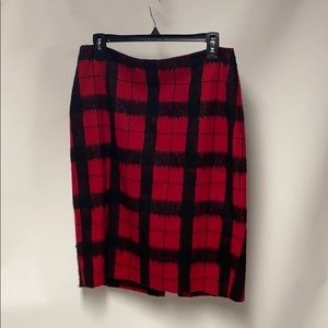 NWOT TALBOTS RED&BLACK PLAID SKIRT SIZE 8